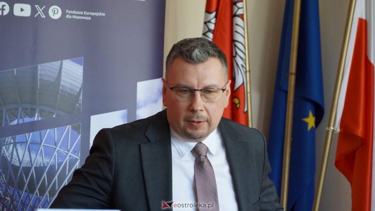 Podpisanie umów w ramach programu Fundusze Europejskie dla Mazowsza [16.02.2026] - zdjęcie #82 - eOstroleka.pl