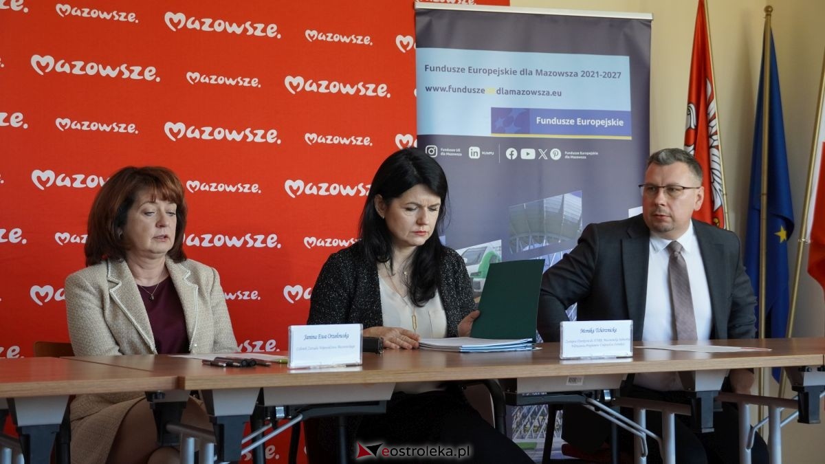 Podpisanie umów w ramach programu Fundusze Europejskie dla Mazowsza [16.02.2026] - zdjęcie #81 - eOstroleka.pl