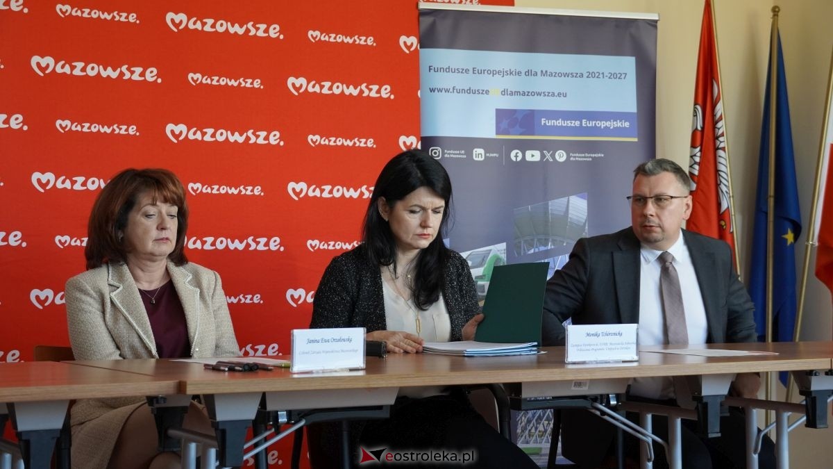 Podpisanie umów w ramach programu Fundusze Europejskie dla Mazowsza [16.02.2026] - zdjęcie #80 - eOstroleka.pl