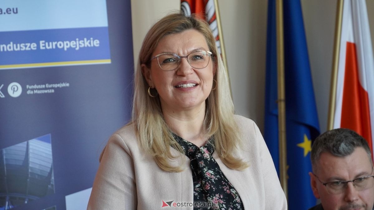 Podpisanie umów w ramach programu Fundusze Europejskie dla Mazowsza [16.02.2026] - zdjęcie #78 - eOstroleka.pl