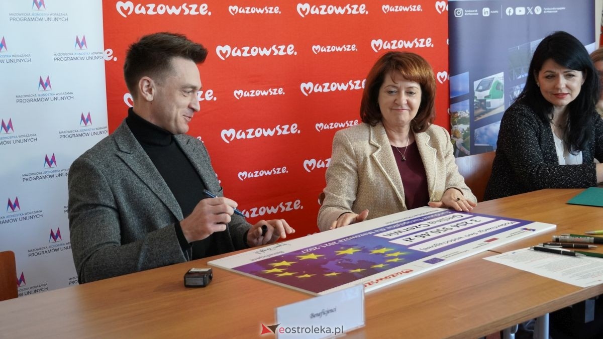 Podpisanie umów w ramach programu Fundusze Europejskie dla Mazowsza [16.02.2026] - zdjęcie #46 - eOstroleka.pl