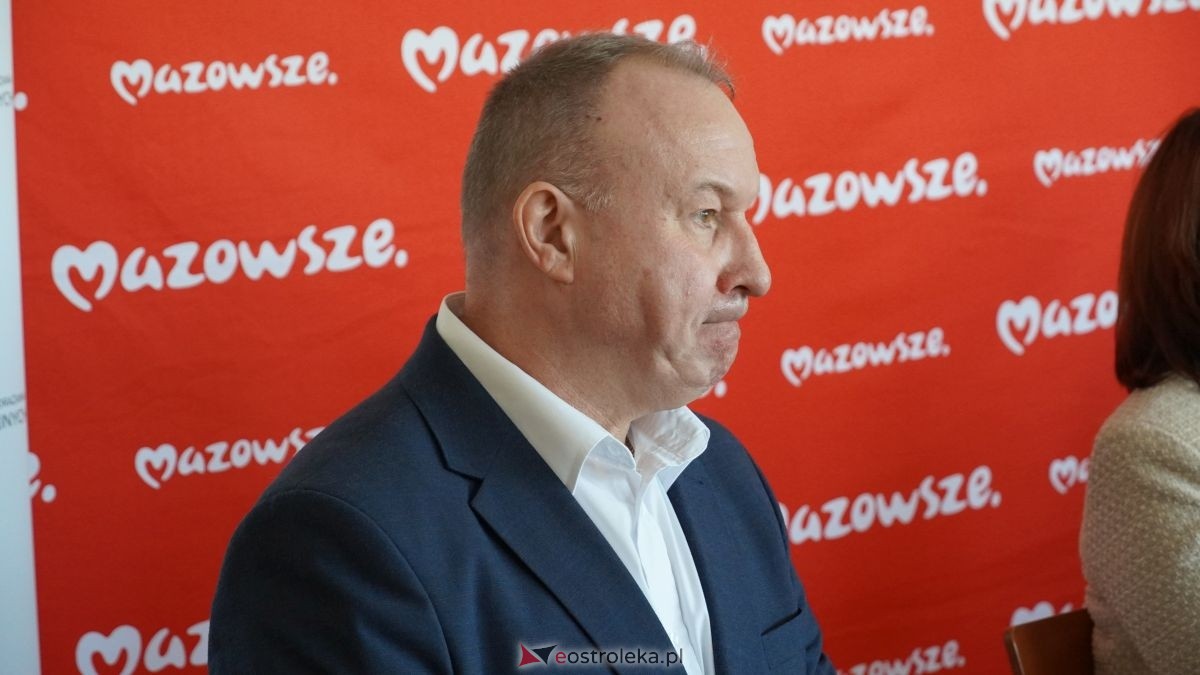 Podpisanie umów w ramach programu Fundusze Europejskie dla Mazowsza [16.02.2026] - zdjęcie #32 - eOstroleka.pl