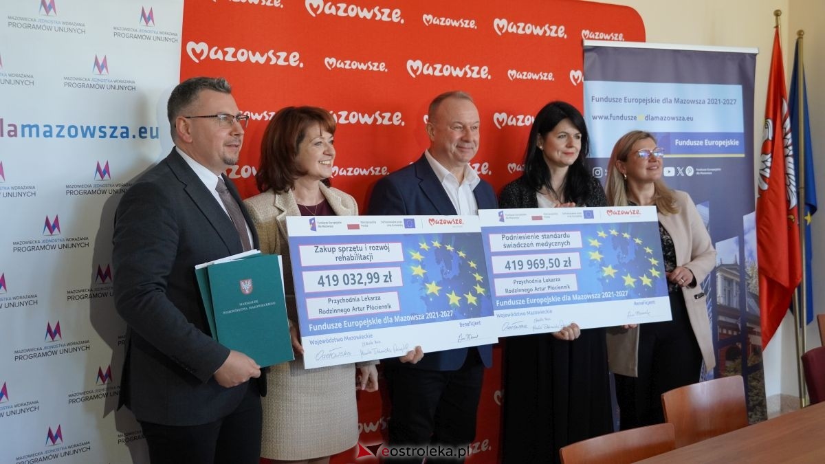 Podpisanie umów w ramach programu Fundusze Europejskie dla Mazowsza [16.02.2026] - zdjęcie #10 - eOstroleka.pl