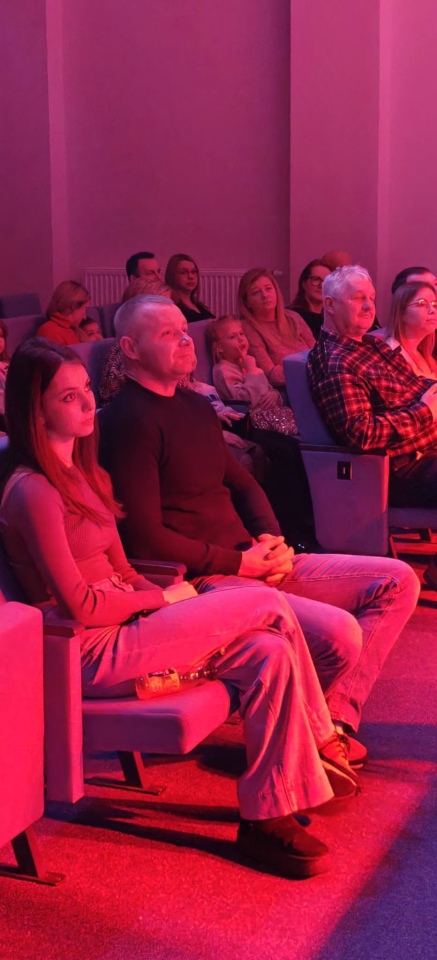 Koncert walentynkowy studia Metro w CKK w Kadzidle fot. CKK w Kadzidle [14.02.2026] - zdjęcie #6 - eOstroleka.pl