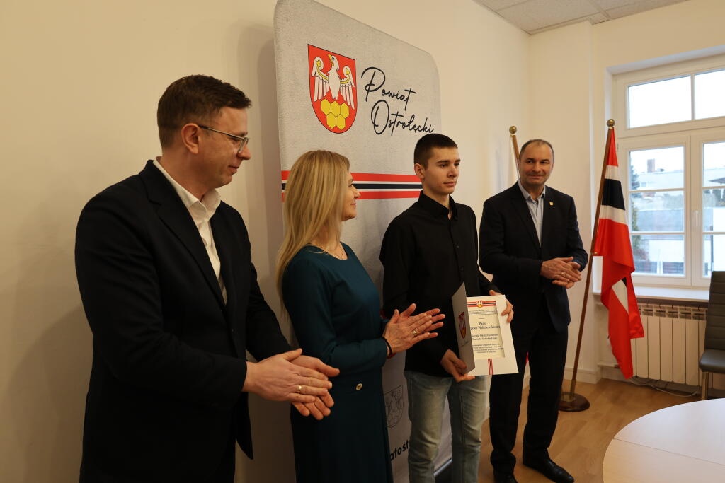 Nagrody starosty ostrołęckiego dla sportowców [17.02.2026] - zdjęcie #4 - eOstroleka.pl