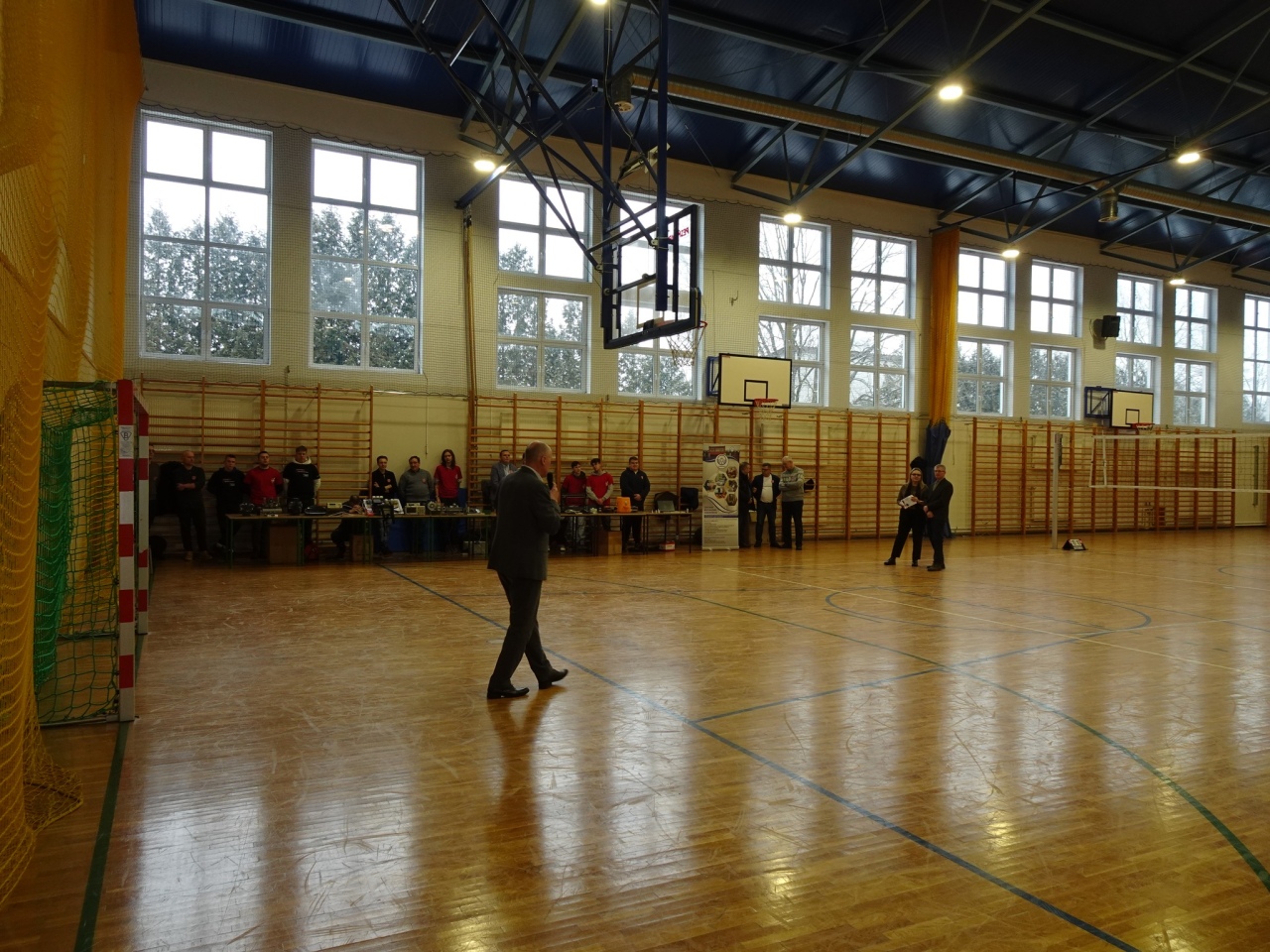 „Metalówka” w Olszewie-Borkach. Uczniowie zachęcali młodszych kolegów do wyboru konkretnego zawodu [11.02.2026]  - zdjęcie #2 - eOstroleka.pl