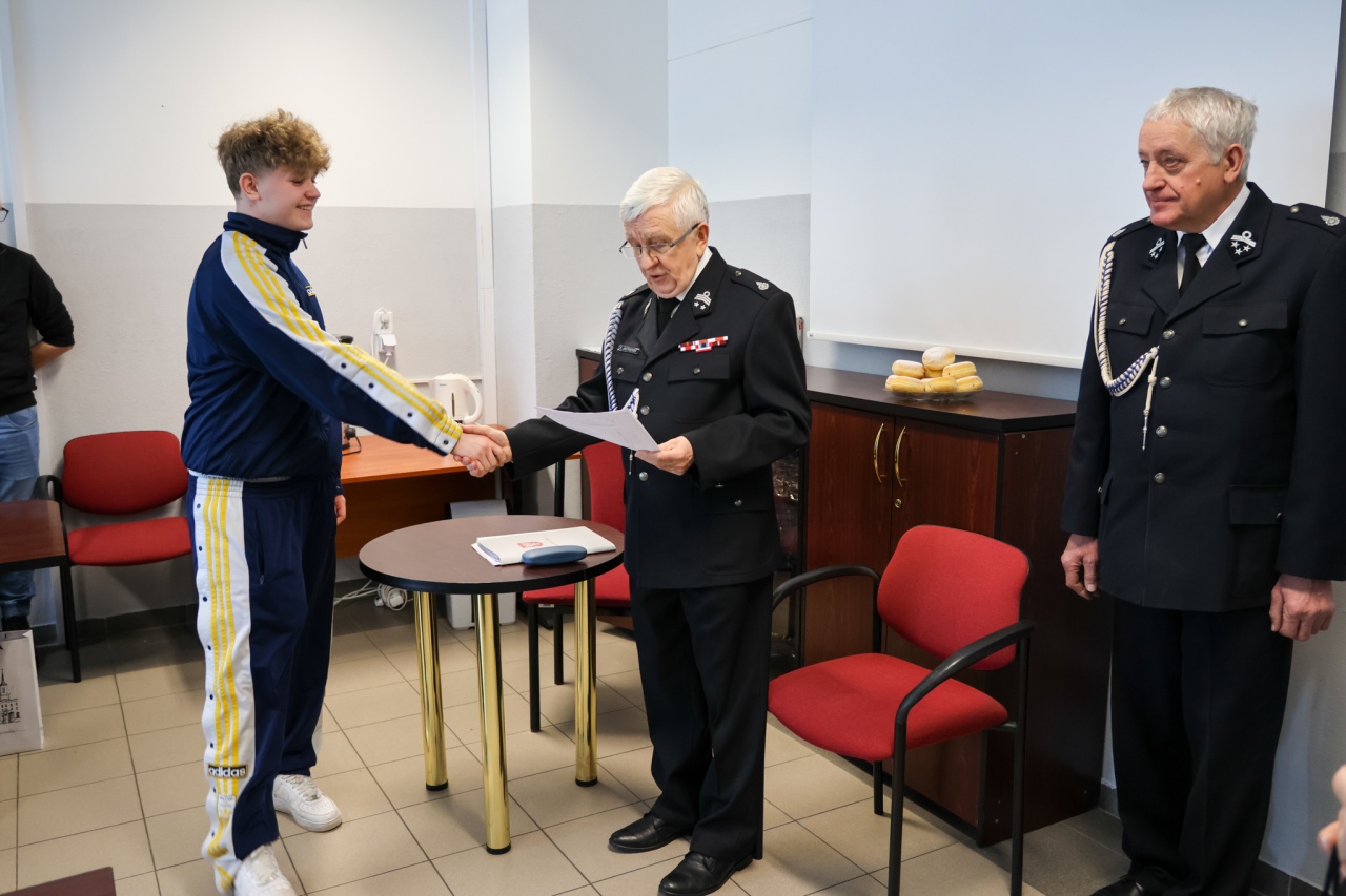 Eliminacje Miejskie XLVIII Ogólnopolskiego Turnieju Wiedzy Pożarniczej „Młodzież Zapobiega Pożarom” [12.02.2026] - zdjęcie #26 - eOstroleka.pl