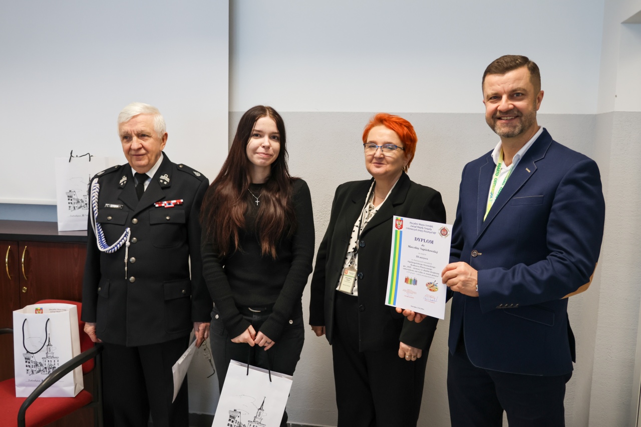 Eliminacje Miejskie XLVIII Ogólnopolskiego Turnieju Wiedzy Pożarniczej „Młodzież Zapobiega Pożarom” [12.02.2026] - zdjęcie #24 - eOstroleka.pl