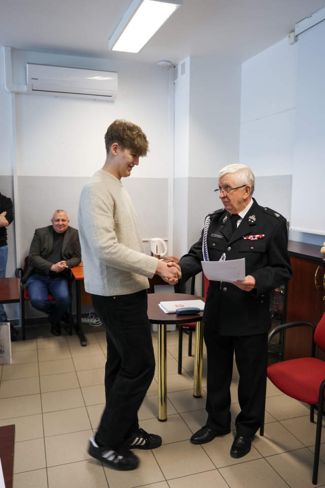 Eliminacje Miejskie XLVIII Ogólnopolskiego Turnieju Wiedzy Pożarniczej „Młodzież Zapobiega Pożarom” [12.02.2026] - zdjęcie #13 - eOstroleka.pl