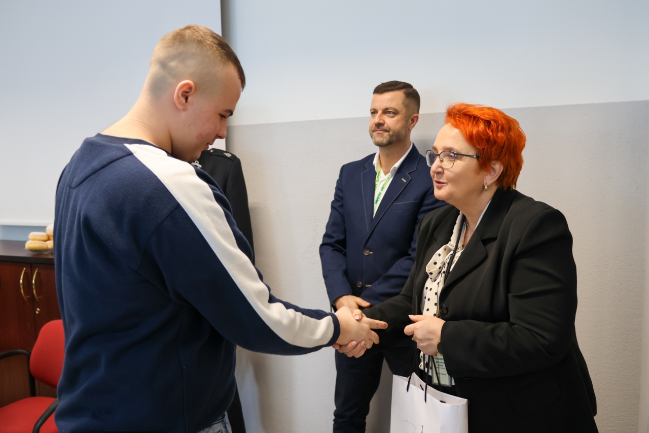 Eliminacje Miejskie XLVIII Ogólnopolskiego Turnieju Wiedzy Pożarniczej „Młodzież Zapobiega Pożarom” [12.02.2026] - zdjęcie #12 - eOstroleka.pl