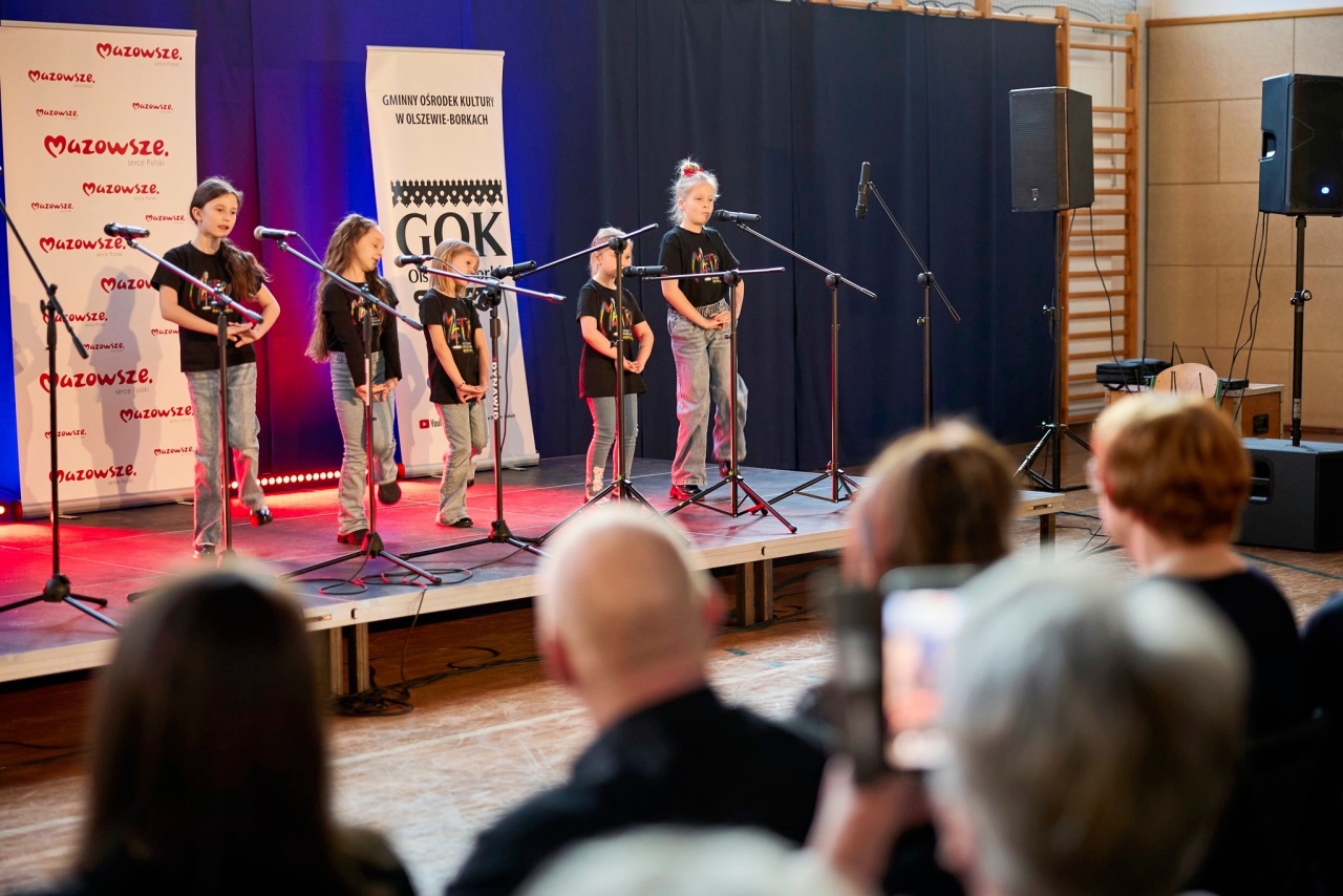 Koncert walentynkowy w Olszewie-Borkach fot. GOK Olszewo-Borki [15.02.2026] - zdjęcie #9 - eOstroleka.pl