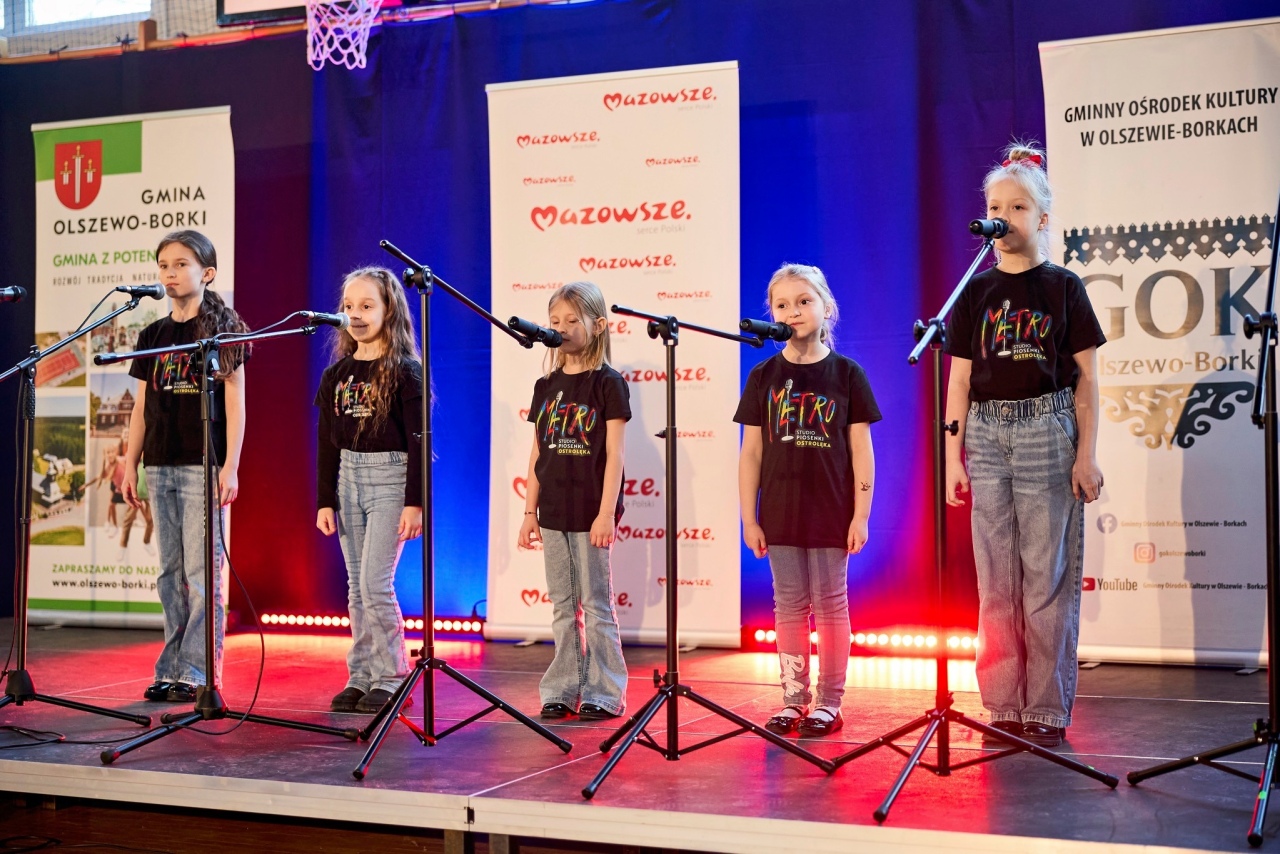 Koncert walentynkowy w Olszewie-Borkach fot. GOK Olszewo-Borki [15.02.2026] - zdjęcie #1 - eOstroleka.pl