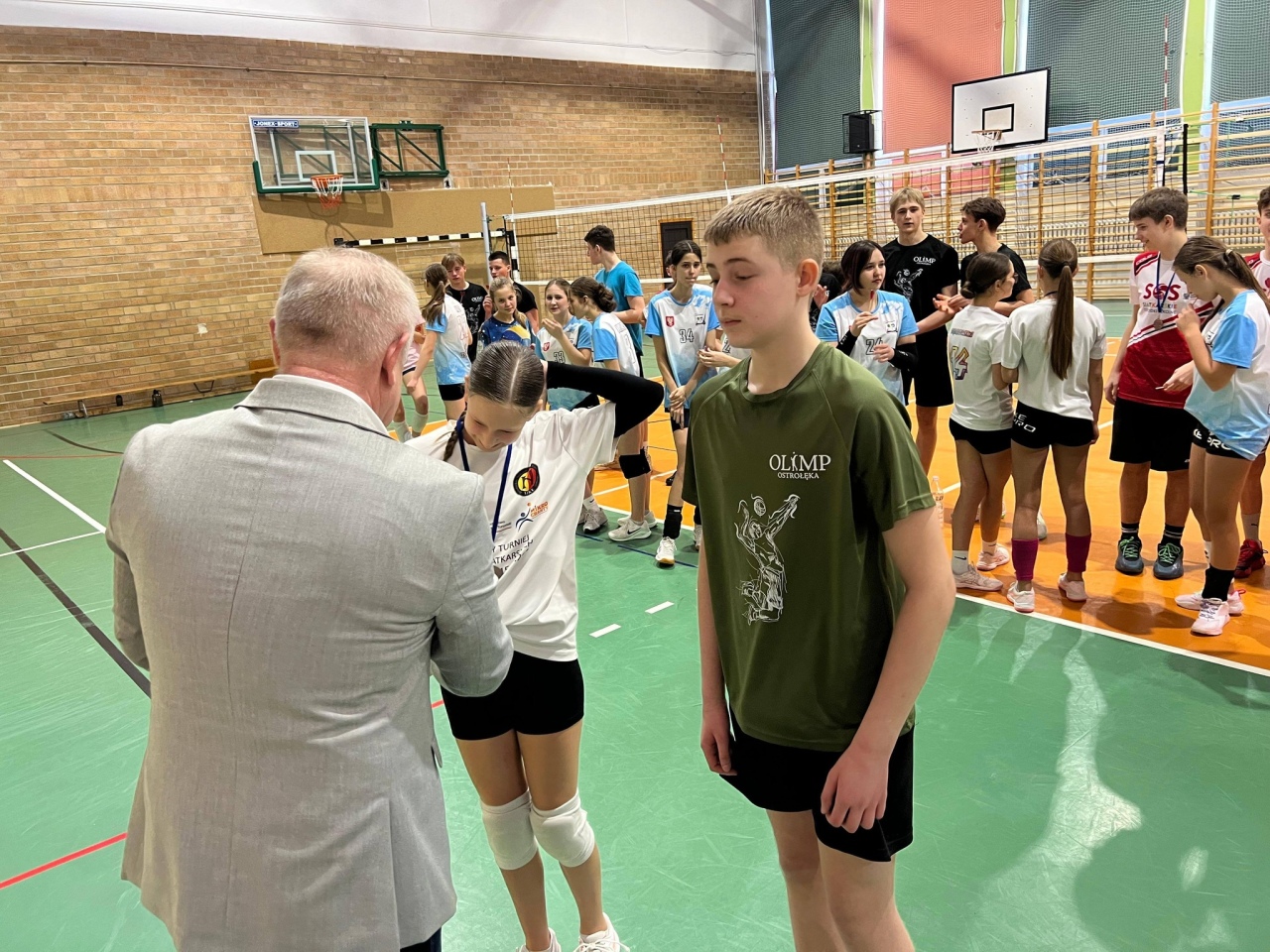 Walentynkowy turniej siatkówki w SP nr 5 [18.02.2026] - zdjęcie #12 - eOstroleka.pl