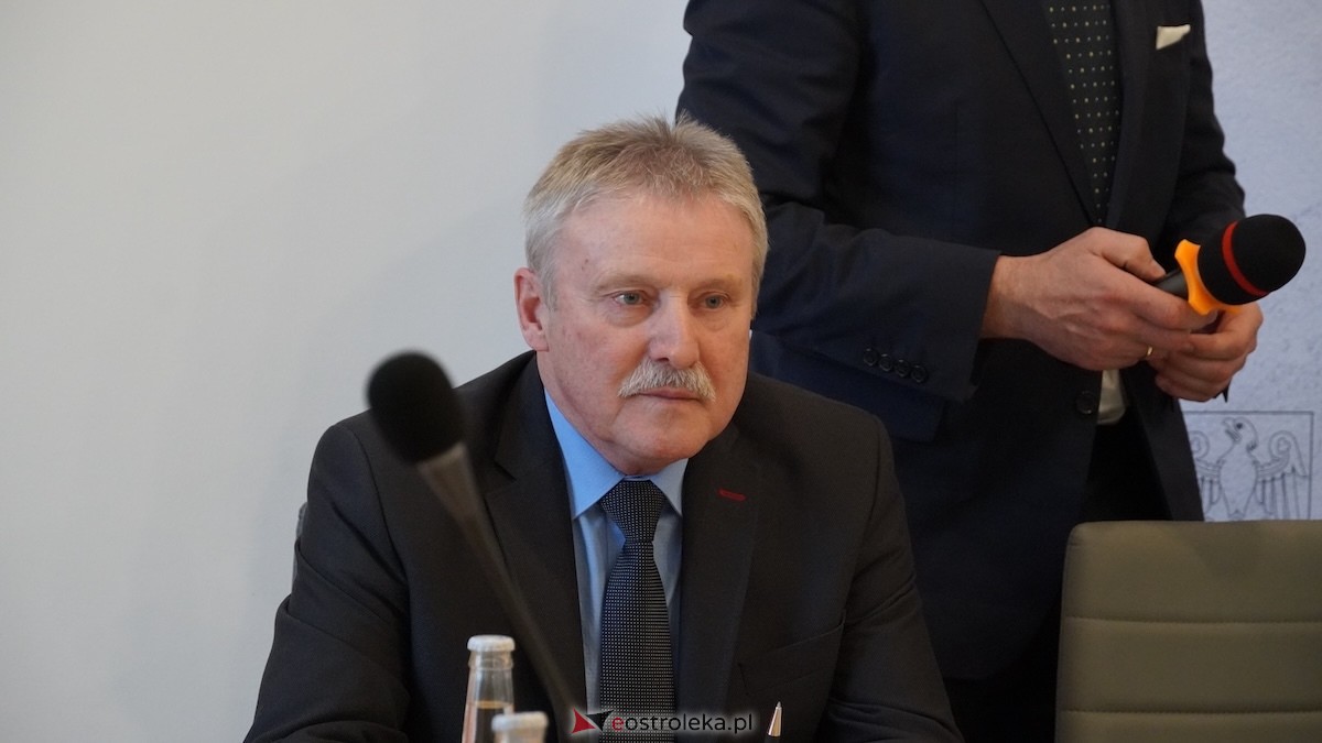 Ważne obrady w Starostwie. Transmisja na żywo z XXV sesji Rady Powiatu [18.02.2026] - zdjęcie #52 - eOstroleka.pl