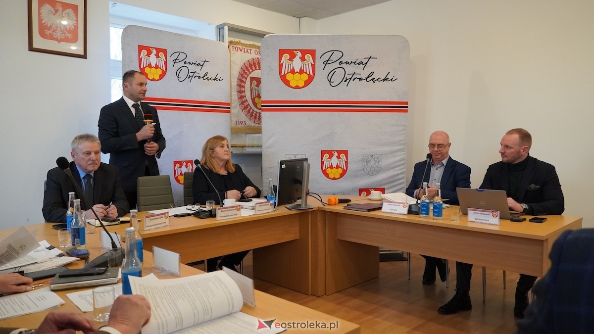 Ważne obrady w Starostwie. Transmisja na żywo z XXV sesji Rady Powiatu [18.02.2026] - zdjęcie #45 - eOstroleka.pl