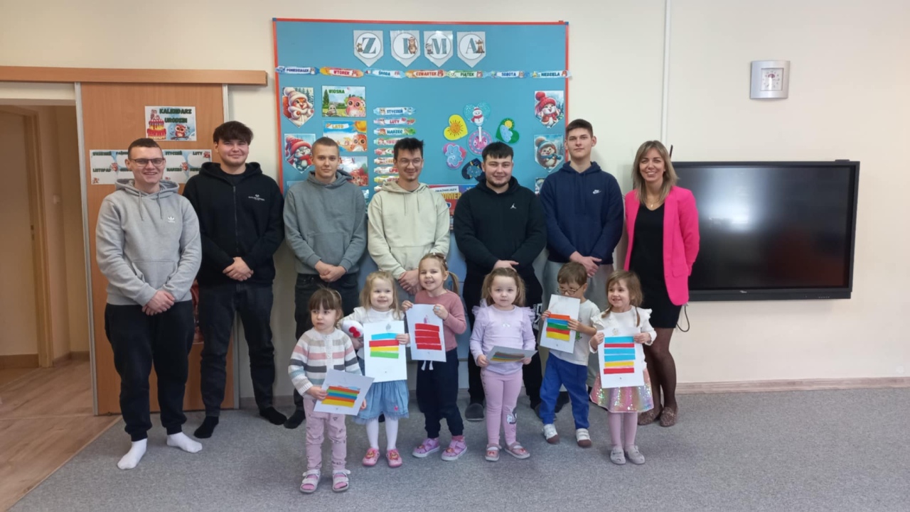 Uczniowie Metalówki z wizytą w PM nr 1 fot. ZSZ nr 1 [20.02.2026] - zdjęcie #7 - eOstroleka.pl