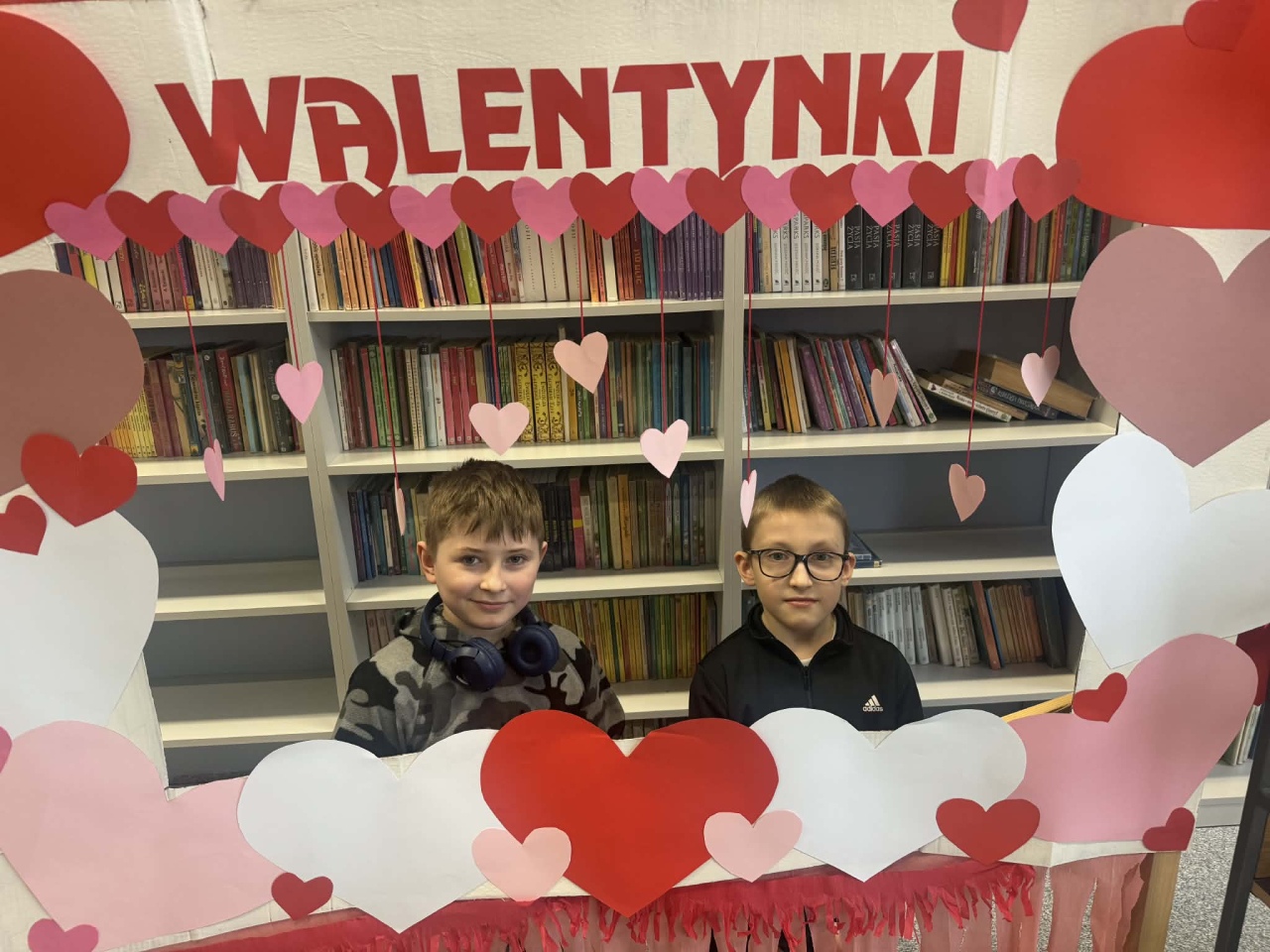 Walentynki w SP 10 Ostrołęka 2026 - zdjęcie #3 - eOstroleka.pl
