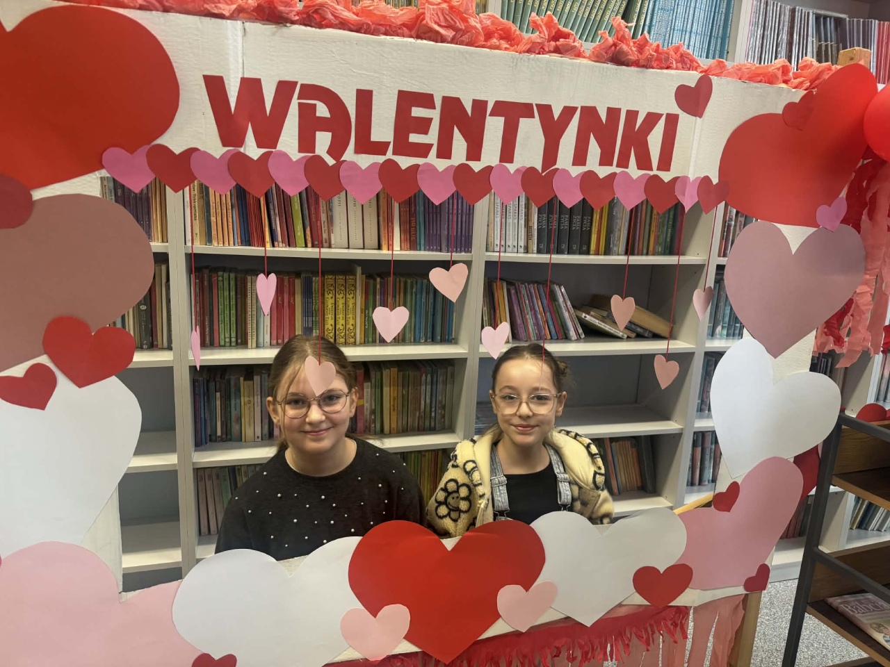 Walentynki w SP 10 Ostrołęka 2026 - zdjęcie #7 - eOstroleka.pl