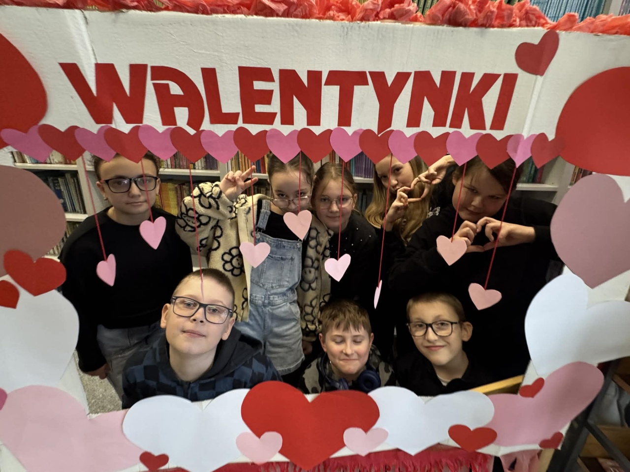 Walentynki w SP 10 Ostrołęka 2026 - zdjęcie #5 - eOstroleka.pl