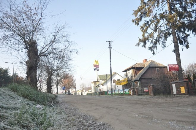 Słynna M w Ostrołęce [17.11.2011] - zdjęcie #3 - eOstroleka.pl