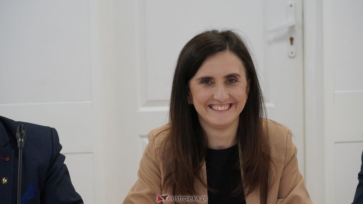  XXXVI sesja Rady Miasta Ostrołęki [26.02.2026] - zdjęcie #15 - eOstroleka.pl