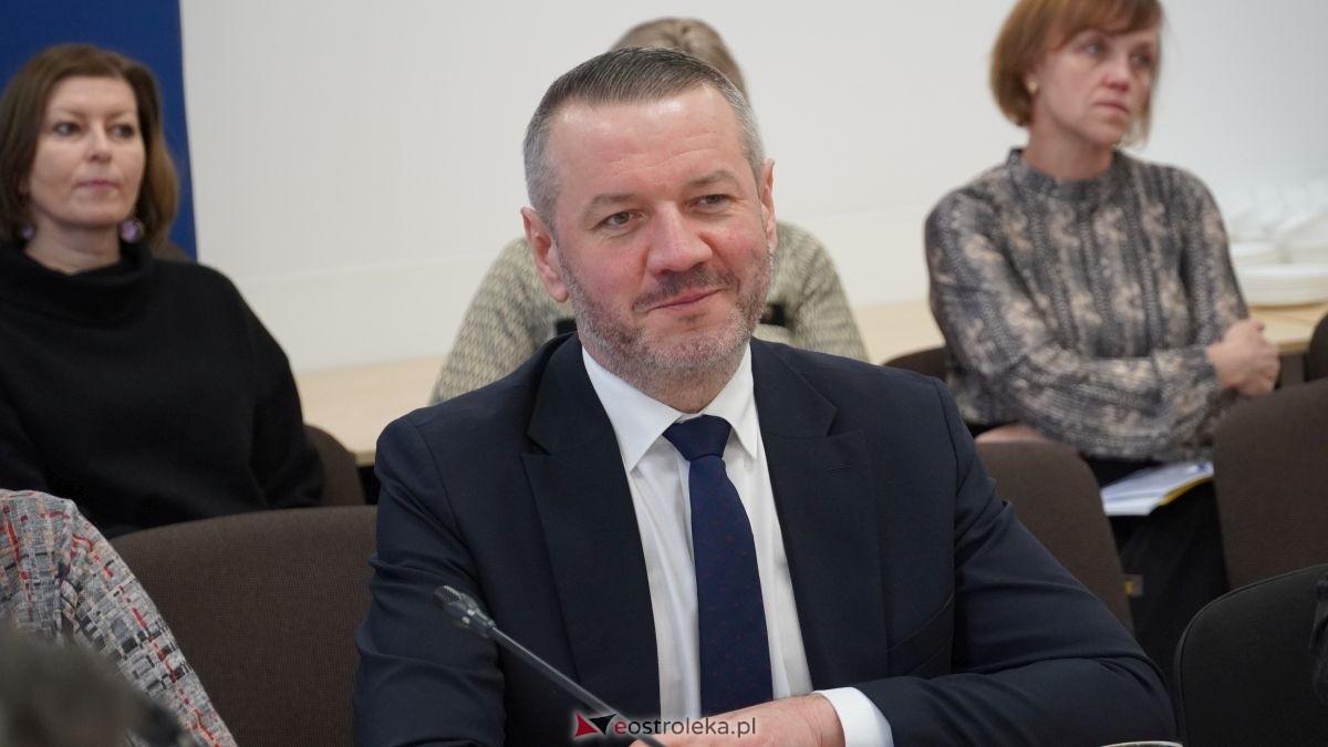  XXXVI sesja Rady Miasta Ostrołęki [26.02.2026] - zdjęcie #11 - eOstroleka.pl