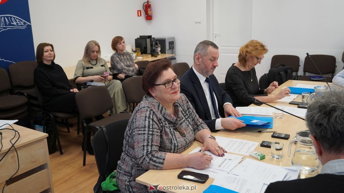  XXXVI sesja Rady Miasta Ostrołęki [26.02.2026] - zdjęcie #8 - eOstroleka.pl