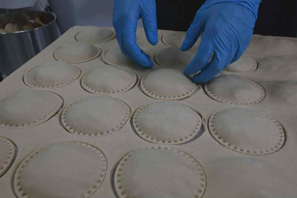 Uczniowie Zespołu Szkół Powiatowych w Łysych zakończyli staże w Hiszpanii [26.02.2026] - zdjęcie #8 - eOstroleka.pl