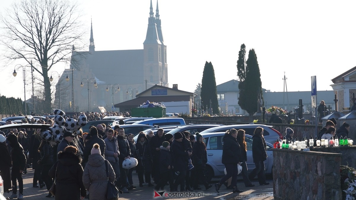 Ostatnia droga śp. Łukasza i Eweliny [26.02.2026] - zdjęcie #13 - eOstroleka.pl