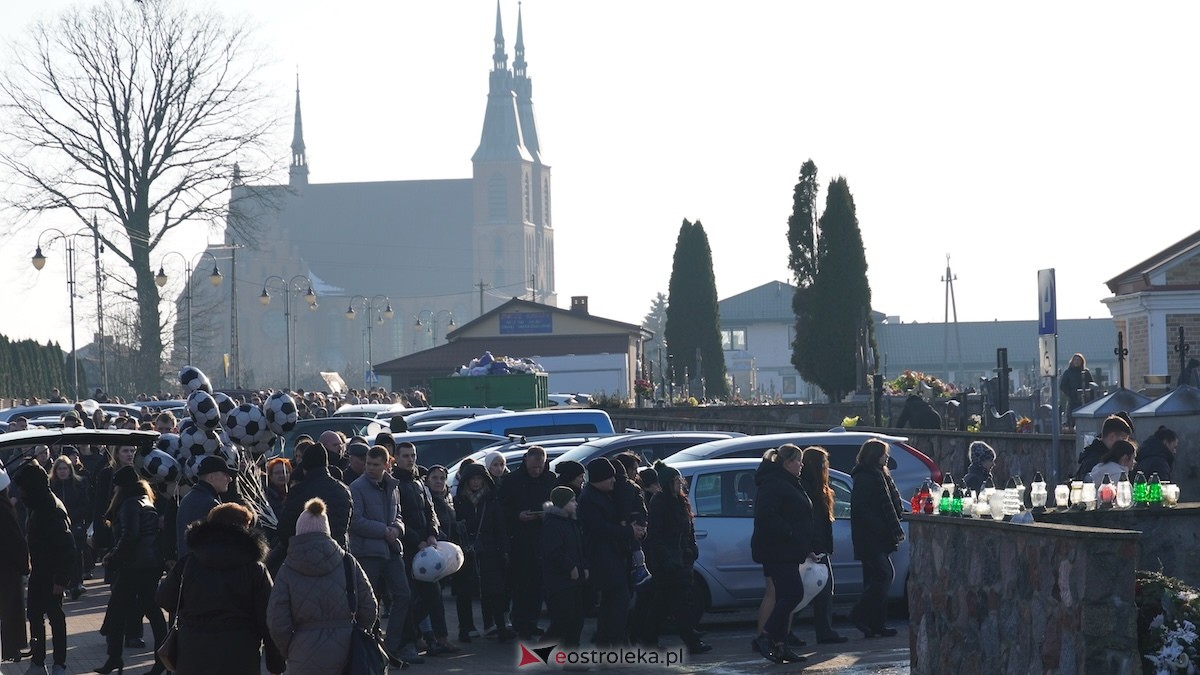 Ostatnia droga śp. Łukasza i Eweliny [26.02.2026] - zdjęcie #12 - eOstroleka.pl
