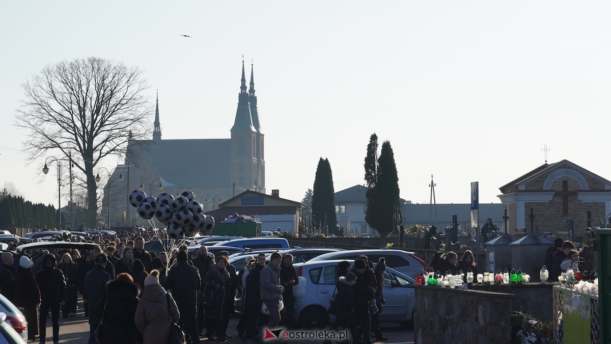 Ostatnia droga śp. Łukasza i Eweliny [26.02.2026] - zdjęcie #10 - eOstroleka.pl
