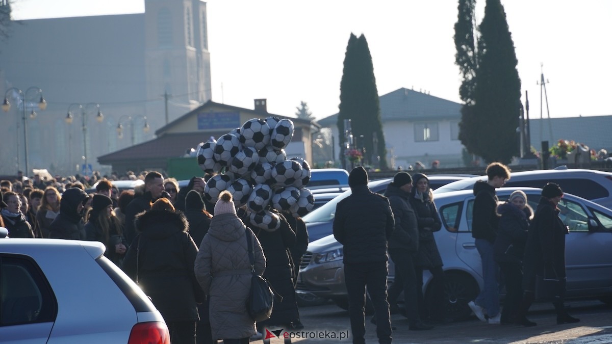 Ostatnia droga śp. Łukasza i Eweliny [26.02.2026] - zdjęcie #9 - eOstroleka.pl