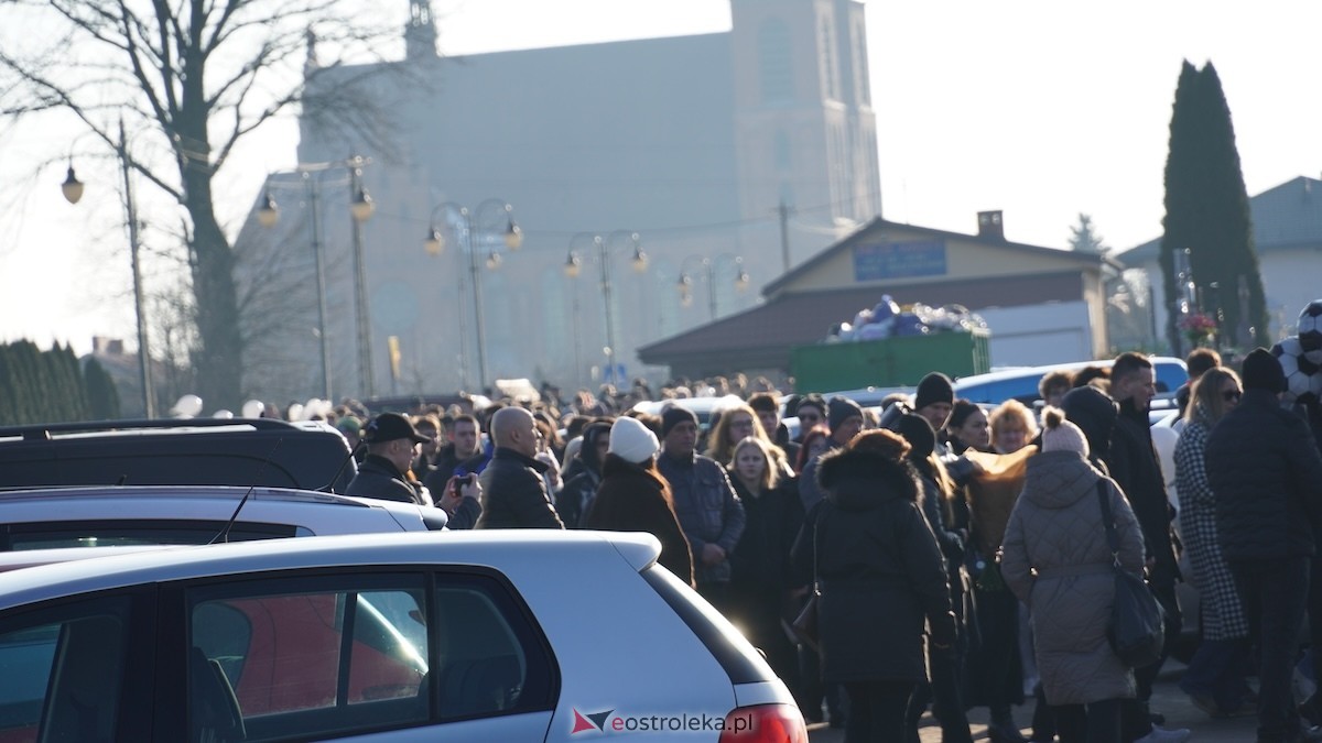 Ostatnia droga śp. Łukasza i Eweliny [26.02.2026] - zdjęcie #4 - eOstroleka.pl