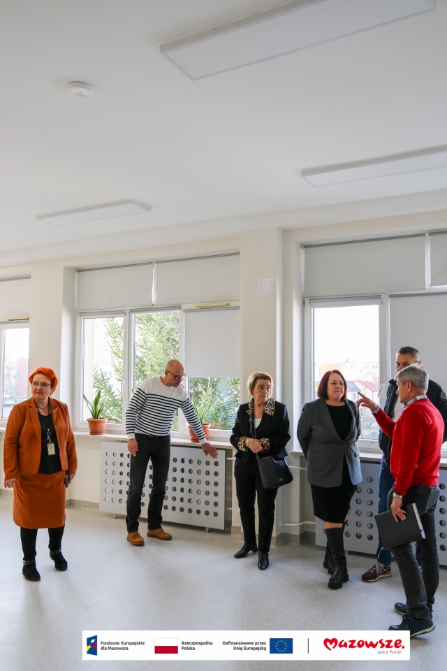 Szkoła Podstawowa nr 1 w Ostrołęce po remoncie - tak wygląda odnowione wnętrze [27.02.2026] - zdjęcie #4 - eOstroleka.pl