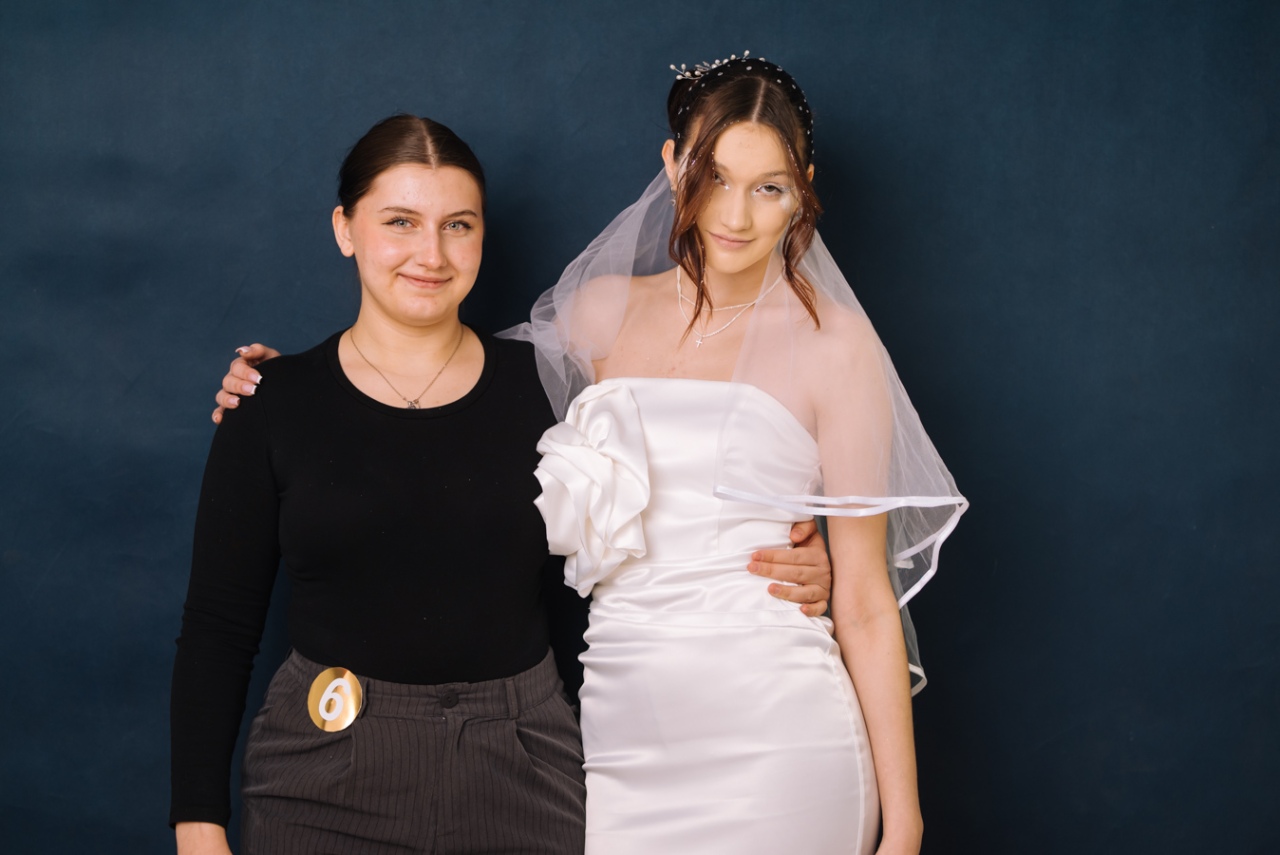 XVII edycja Festiwalu Fryzjerstwa Artystycznego z ZSZ Nr 2 [27.02.2027] - zdjęcie #66 - eOstroleka.pl