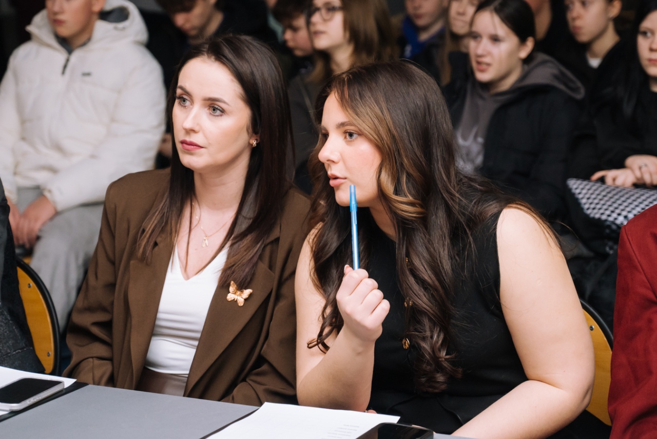 XVII edycja Festiwalu Fryzjerstwa Artystycznego z ZSZ Nr 2 [27.02.2027] - zdjęcie #8 - eOstroleka.pl