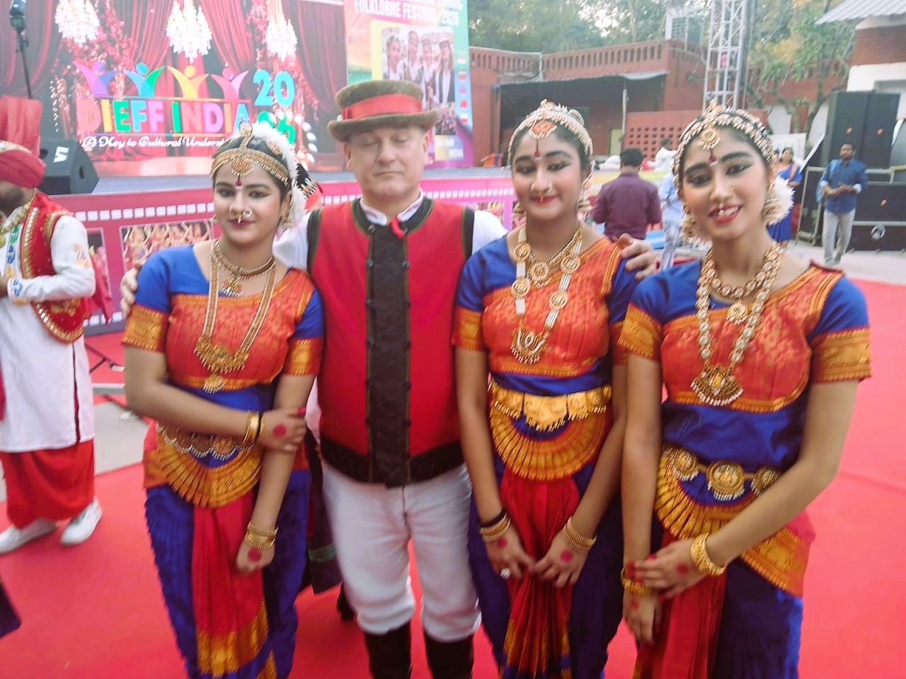 Zespół Folklorystyczny „Kurpianka” z Kadzidła na 11. Delhi International Ethnic Folklore Festival w Indiach  - zdjęcie #14 - eOstroleka.pl