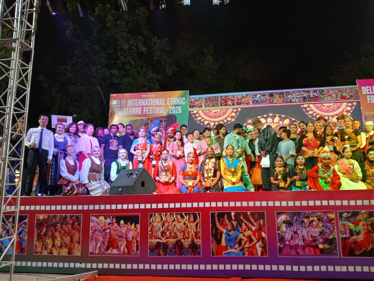 Zespół Folklorystyczny „Kurpianka” z Kadzidła na 11. Delhi International Ethnic Folklore Festival w Indiach  - zdjęcie #12 - eOstroleka.pl