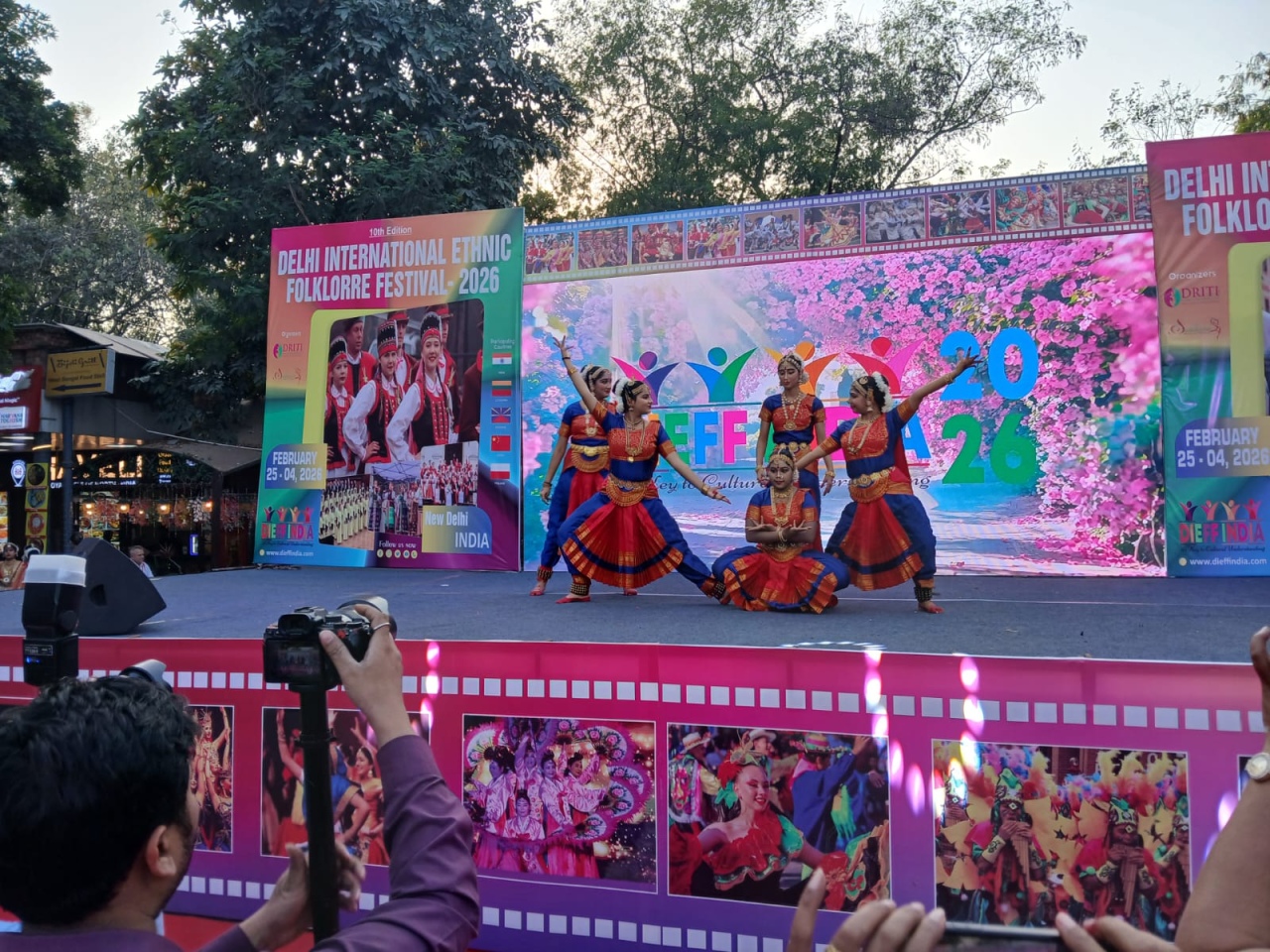 Zespół Folklorystyczny „Kurpianka” z Kadzidła na 11. Delhi International Ethnic Folklore Festival w Indiach  - zdjęcie #8 - eOstroleka.pl