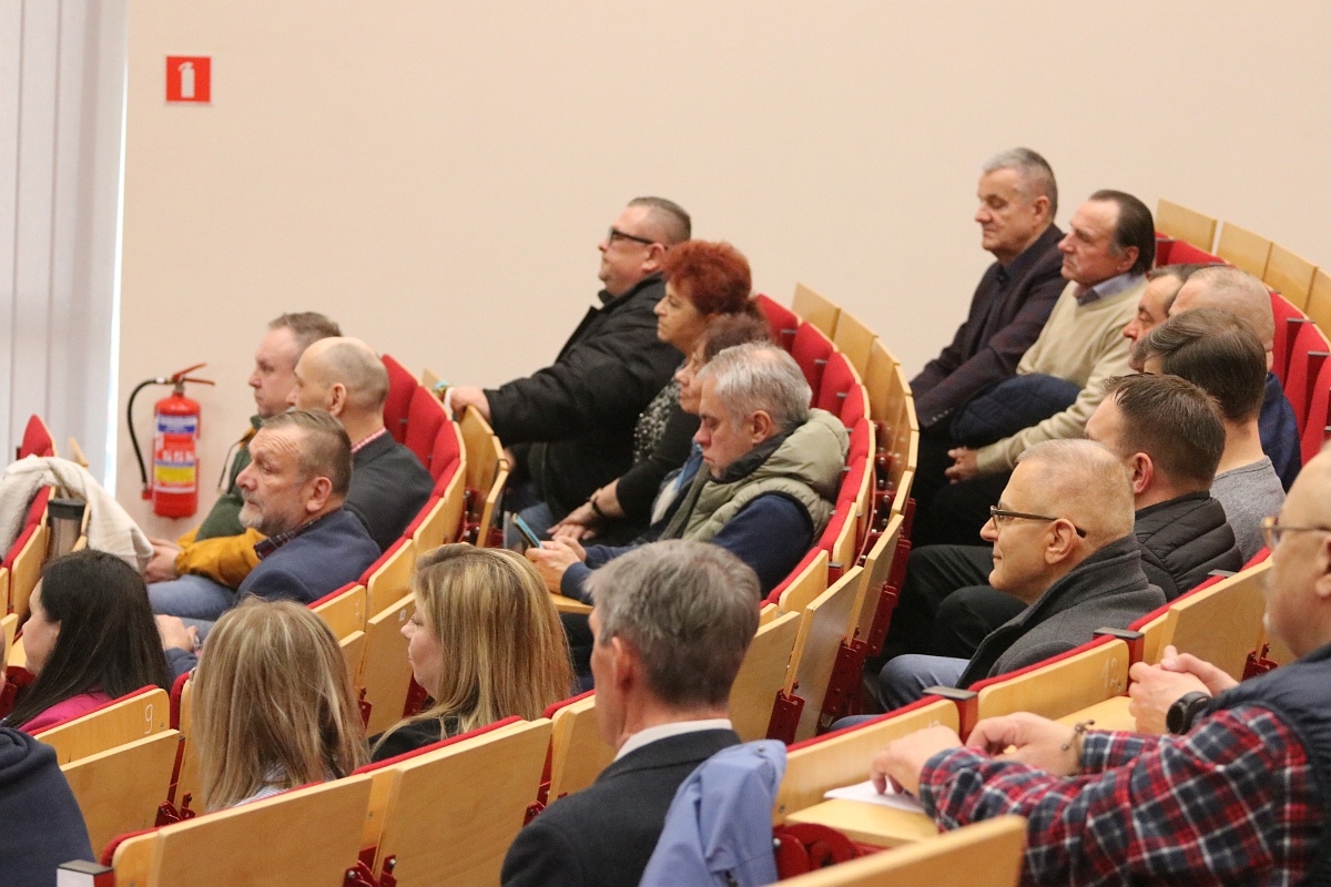 Spotkanie z posłem Bartłomiejem Wróblewskim w Ostrołęce [28.02.2026] - zdjęcie #17 - eOstroleka.pl