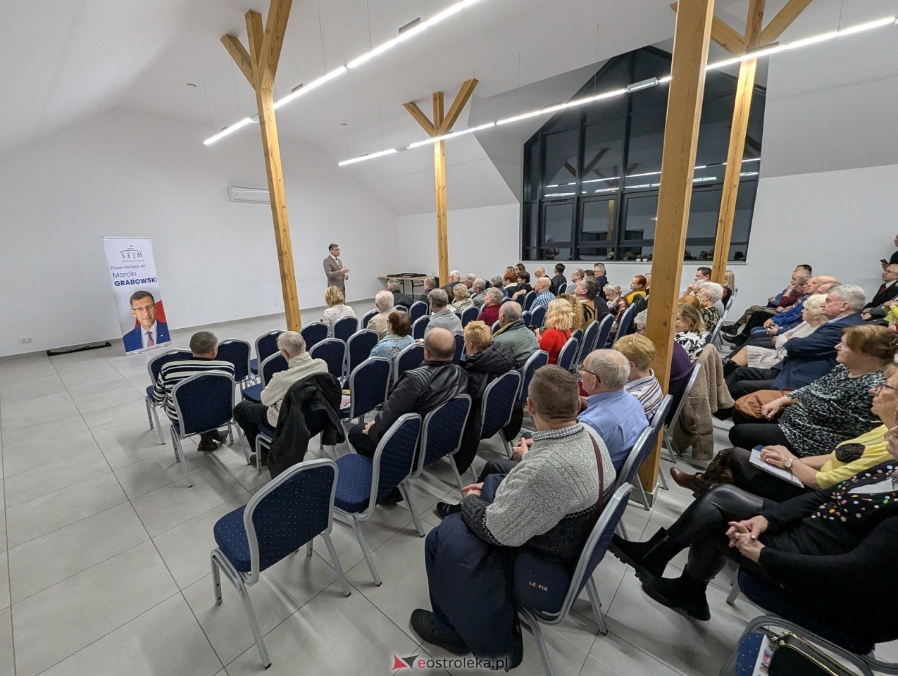 Spotkanie z posłem Marcinem Grabowskim w Rzekuniu [28.02.2026] - zdjęcie #19 - eOstroleka.pl