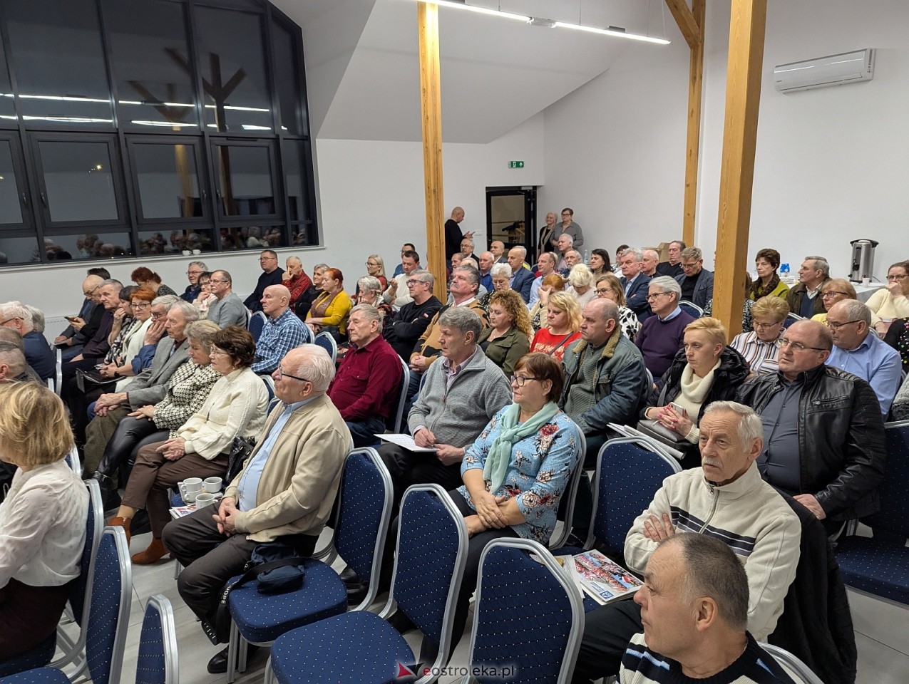 Spotkanie z posłem Marcinem Grabowskim w Rzekuniu [28.02.2026] - zdjęcie #13 - eOstroleka.pl