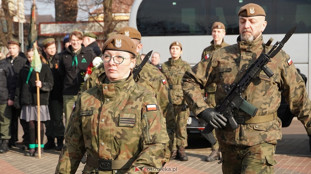 Narodowy Dzień Pamięci Żołnierzy Wyklętych w Ostrołęce [01.03.2026] - zdjęcie #204 - eOstroleka.pl