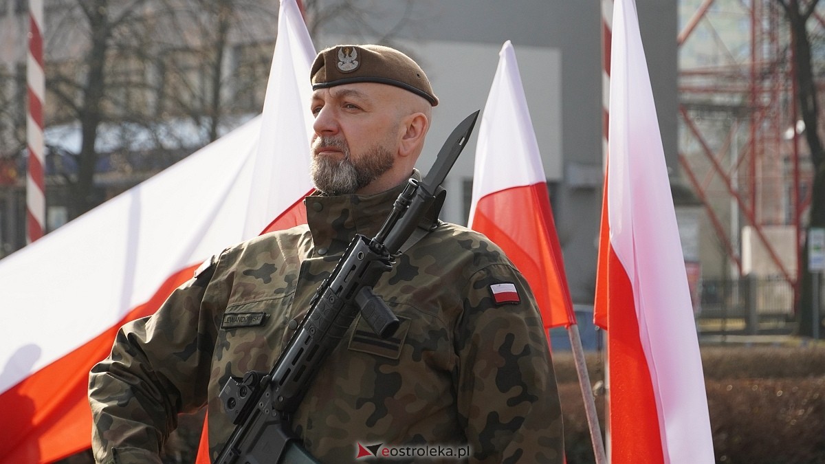 Narodowy Dzień Pamięci Żołnierzy Wyklętych w Ostrołęce [01.03.2026] - zdjęcie #172 - eOstroleka.pl