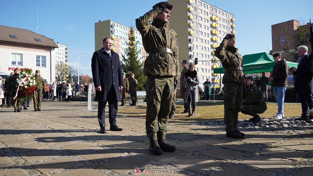 Narodowy Dzień Pamięci Żołnierzy Wyklętych w Ostrołęce [01.03.2026] - zdjęcie #78 - eOstroleka.pl