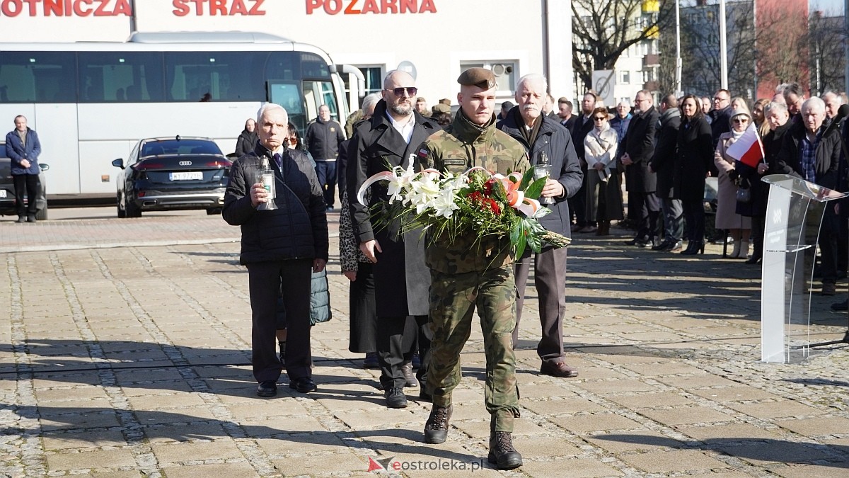 Narodowy Dzień Pamięci Żołnierzy Wyklętych w Ostrołęce [01.03.2026] - zdjęcie #17 - eOstroleka.pl