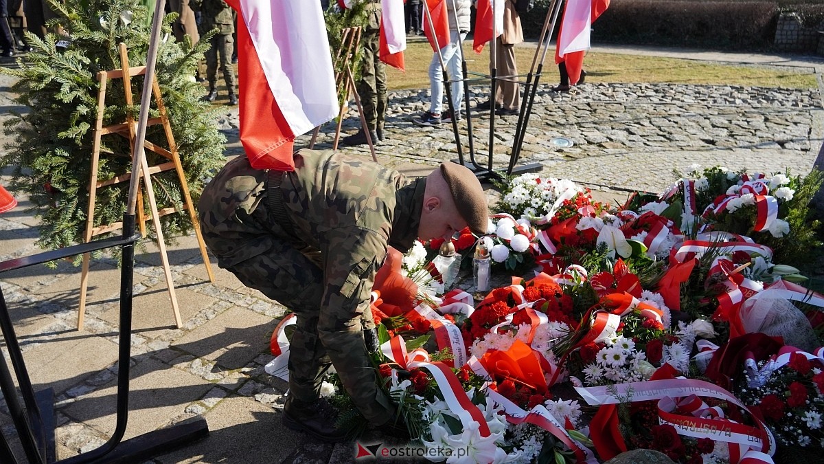 Narodowy Dzień Pamięci Żołnierzy Wyklętych w Ostrołęce [01.03.2026] - zdjęcie #15 - eOstroleka.pl