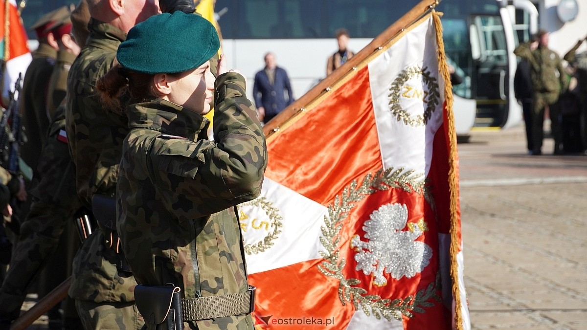 Narodowy Dzień Pamięci Żołnierzy Wyklętych w Ostrołęce [01.03.2026] - zdjęcie #10 - eOstroleka.pl