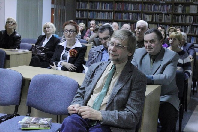 Wieczór w arce:Czesław Miłosz i inni poeci polscy znad Wilii [17.XI.2011] - zdjęcie #16 - eOstroleka.pl