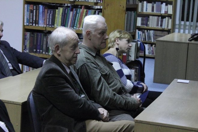 Wieczór w arce:Czesław Miłosz i inni poeci polscy znad Wilii [17.XI.2011] - zdjęcie #11 - eOstroleka.pl